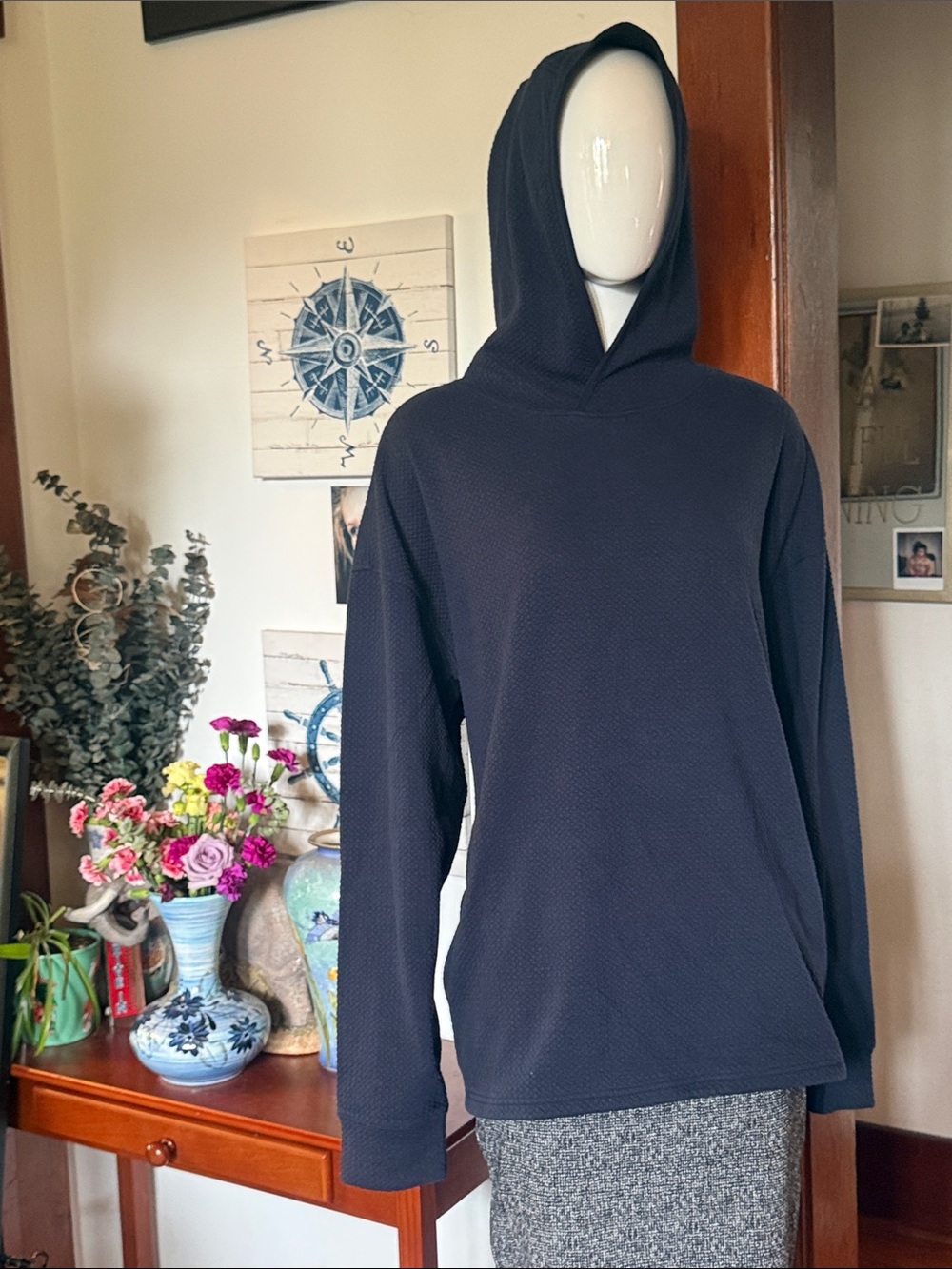 Athletic Works size L Men's Navy Hooded dry-more Long-Sleeve Shirt